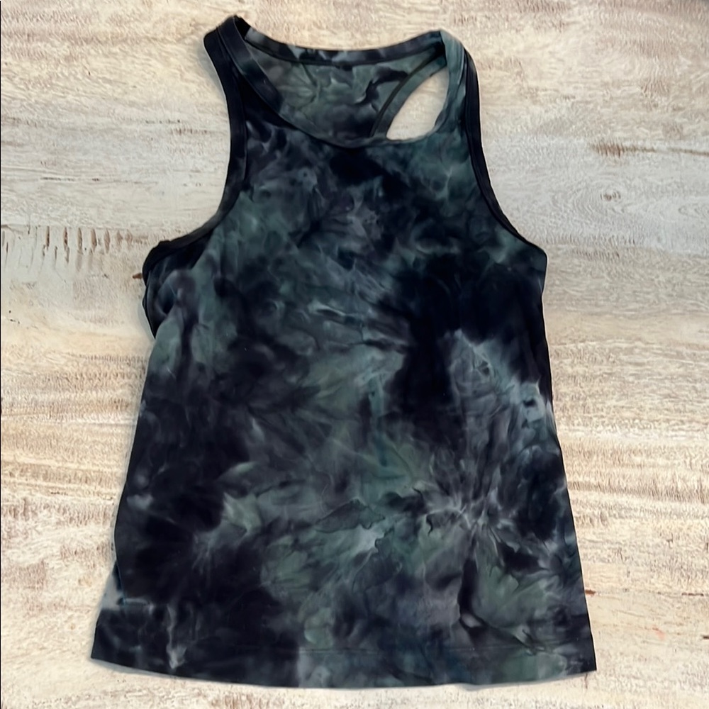 Lulu Align Tank Top